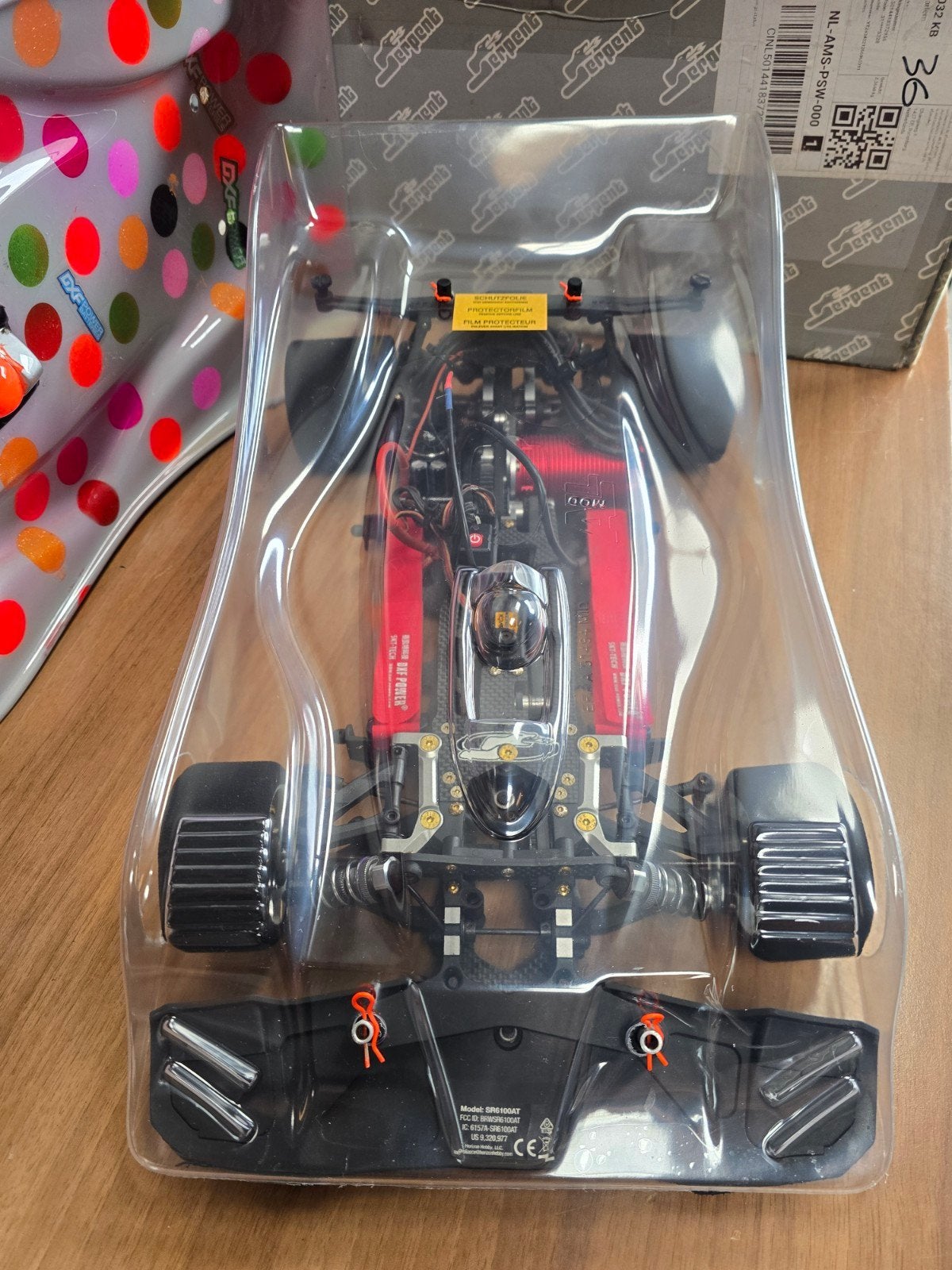 1/8 Onroad Body Serpent ARC corally  Kyosho Pan Car Nieuw On, Overige merken, Auto, Groter dan 1:32, Nieuw