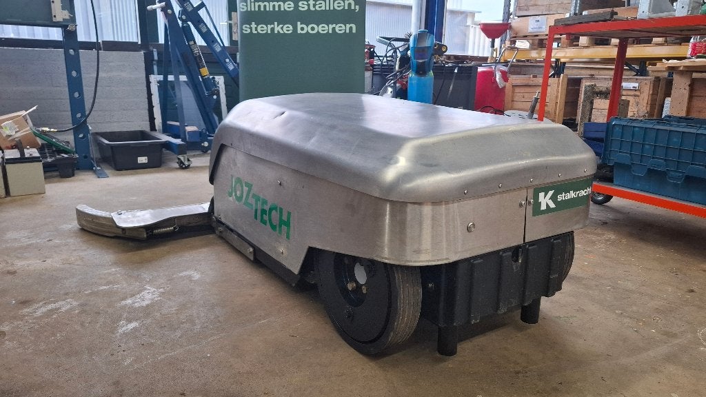 JOZ - DeLaval mestrobots, Zakelijke goederen, Agrarisch | Werktuigen, Ophalen, Veehouderij, Stalinrichting