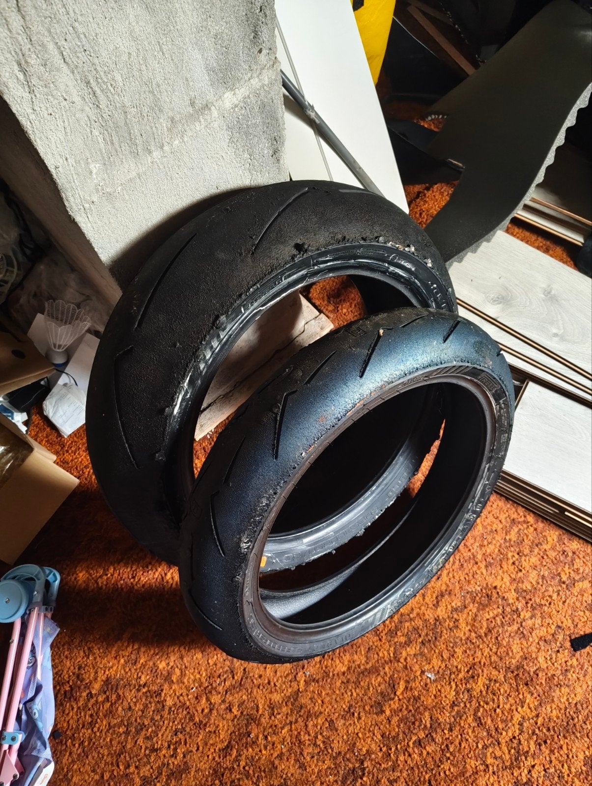 Pirelli supercorsa v4 sc1  180/60/17 120/70/17 dot2025, Ophalen of Verzenden