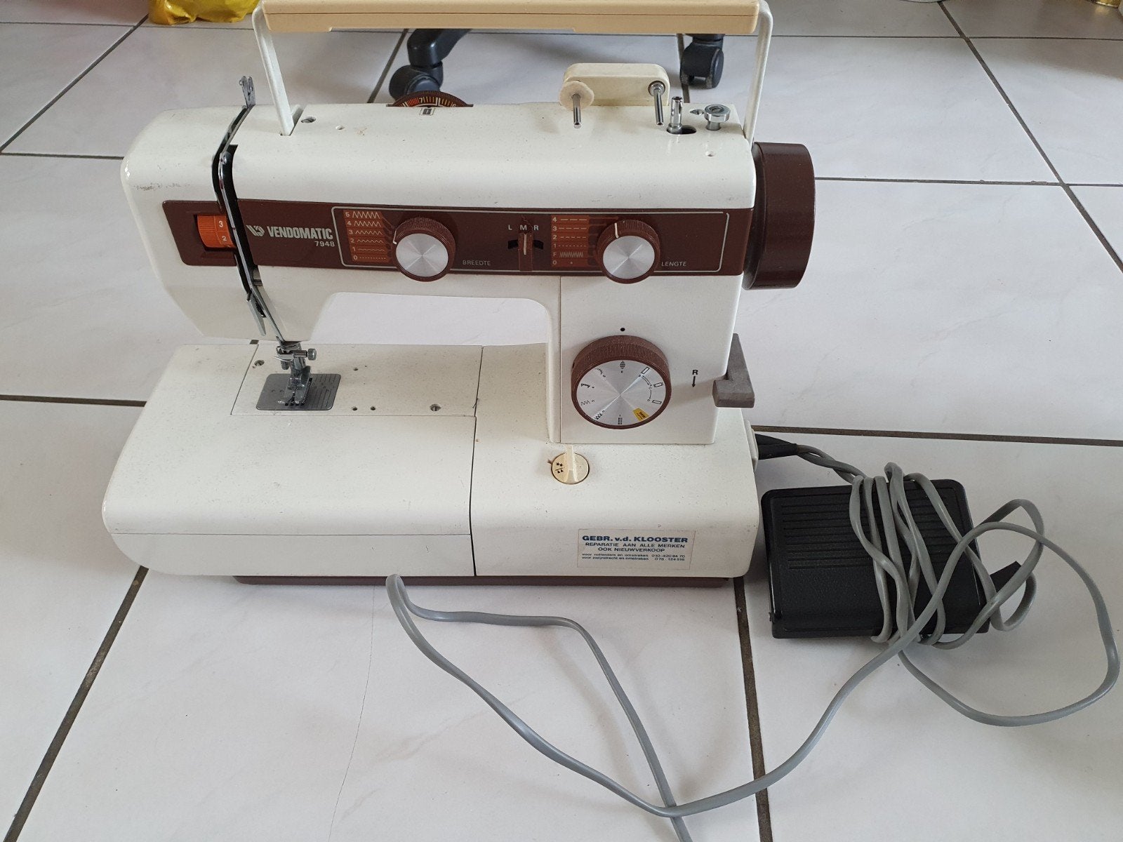 Vendomatic 7948 Naaimachine - Vintage Model, Ophalen of Verzenden, Gebruikt, Naaimachine, Overige merken