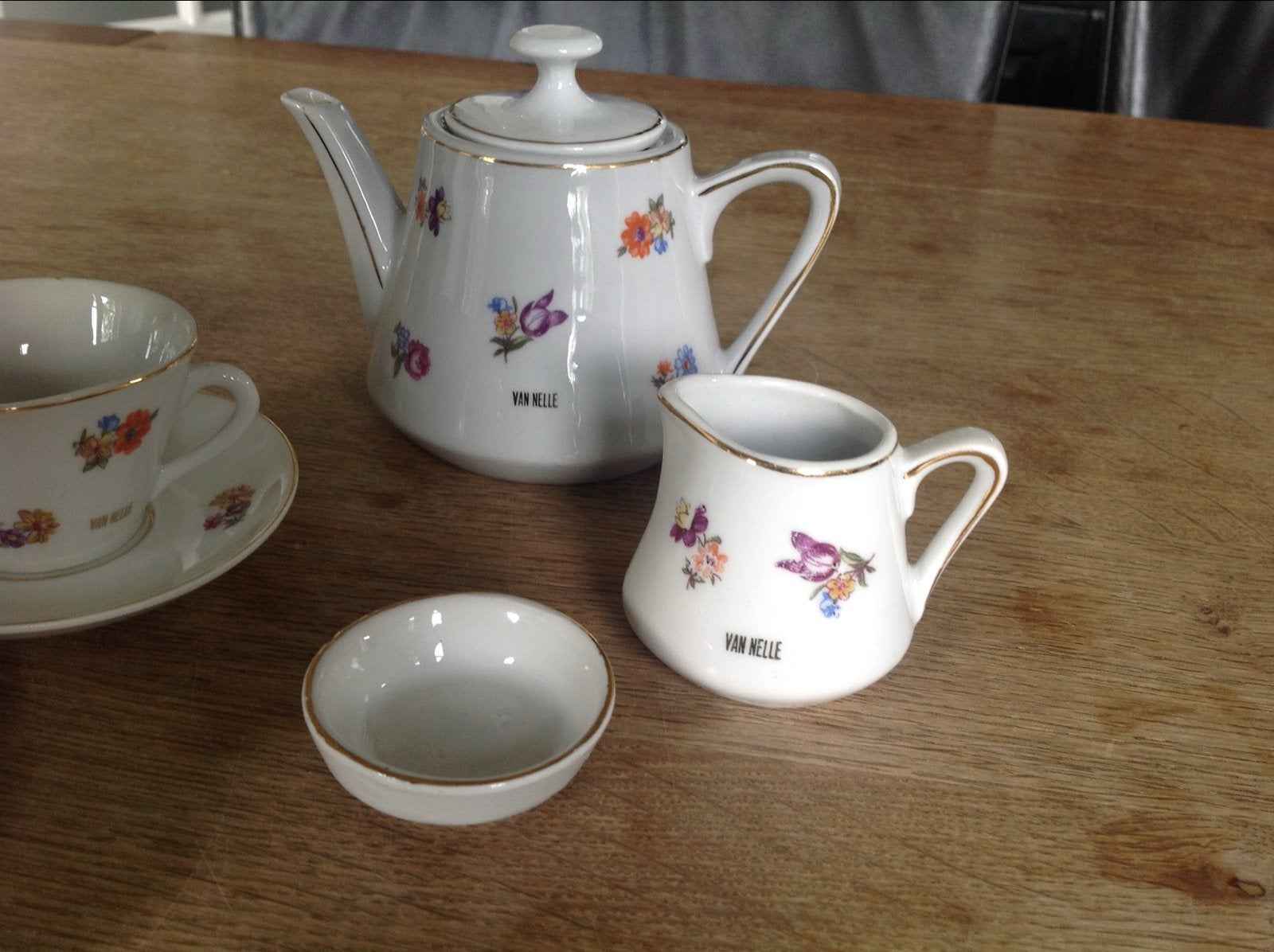 Vintage Van Nelle theeservies - 4 kopjes, theepot, melkkan, Verzamelen, Ophalen, Zo goed als nieuw, Gebruiksvoorwerp