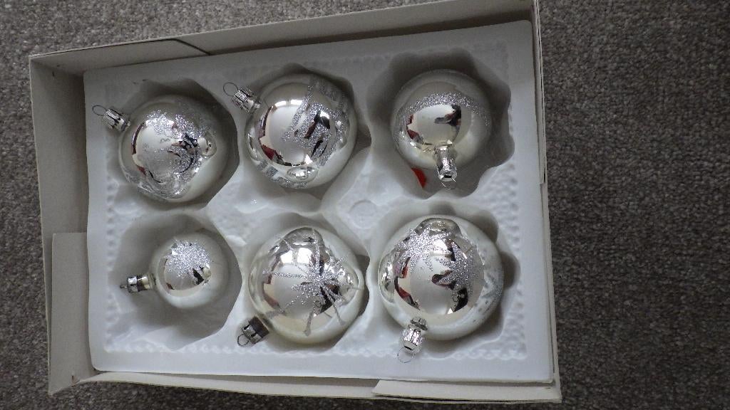 mooie oude zilverkleurige kerstballen met opdruk, Diversen, Kerst, Ophalen of Verzenden, Gebruikt