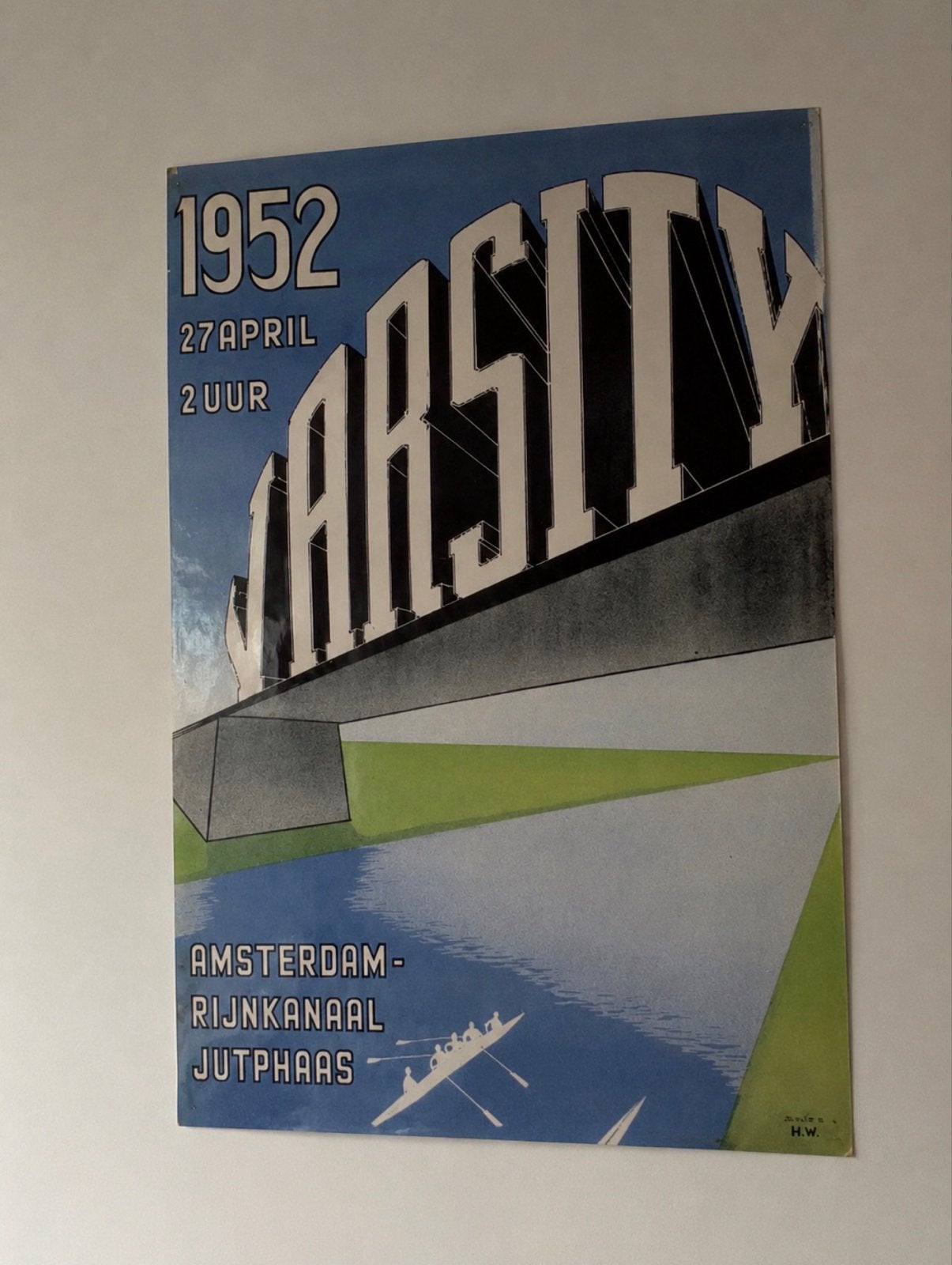Vintage Varsity Roeiwedstrijd Poster 1952 - Jaren '50 Design, Verzamelen, Posters, Ophalen of Verzenden, Sport, A1 t/m A3, Rechthoekig Staand