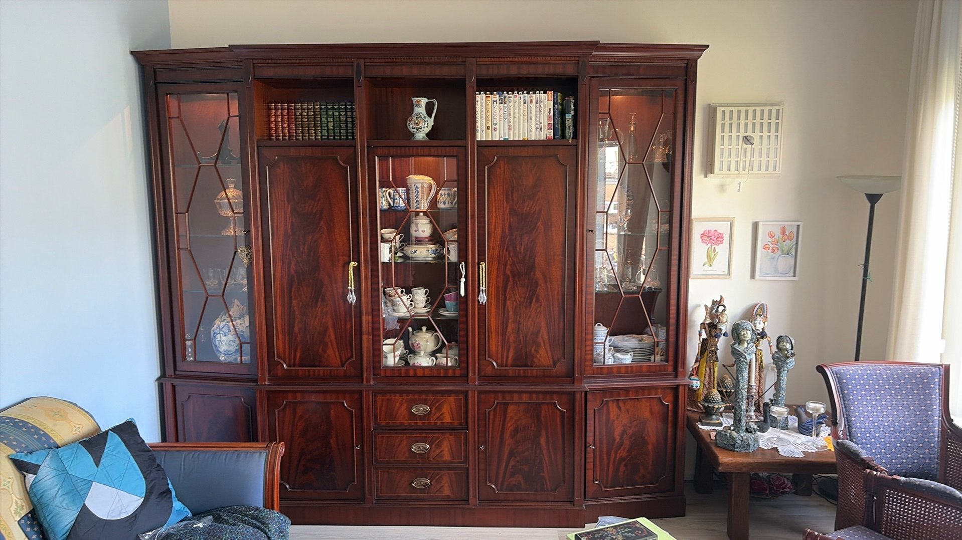 Grote mooie kamerkast, vol hout, zeer mooi, Huis en Inrichting, Kasten | Buffetkasten, Ophalen, Met deur(en), 200 cm of meer, Zo goed als nieuw