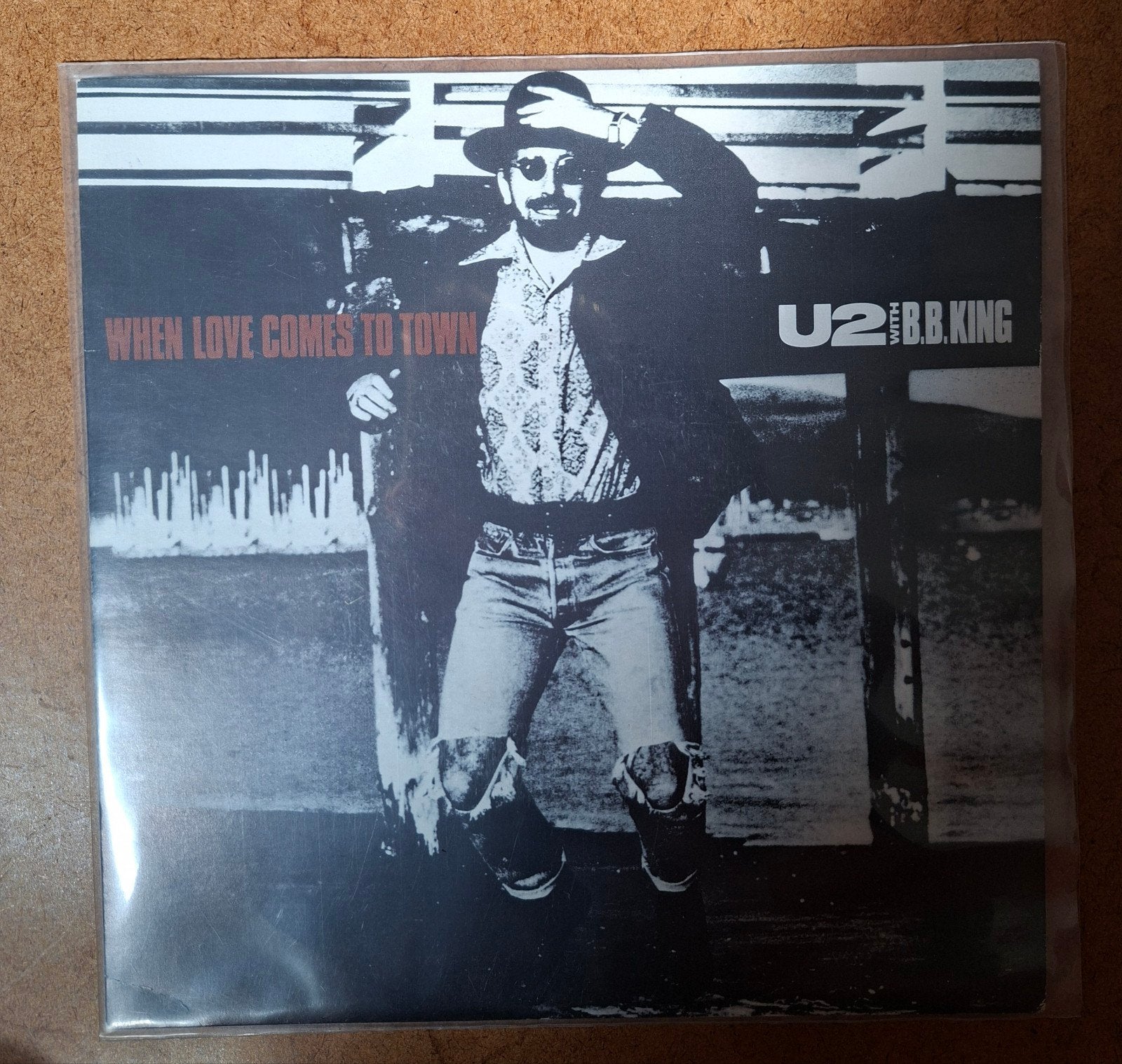 U2  / B.B. King - When love comes to town  - Single is TOP, Ophalen of Verzenden, Gebruikt, 7 inch, Pop