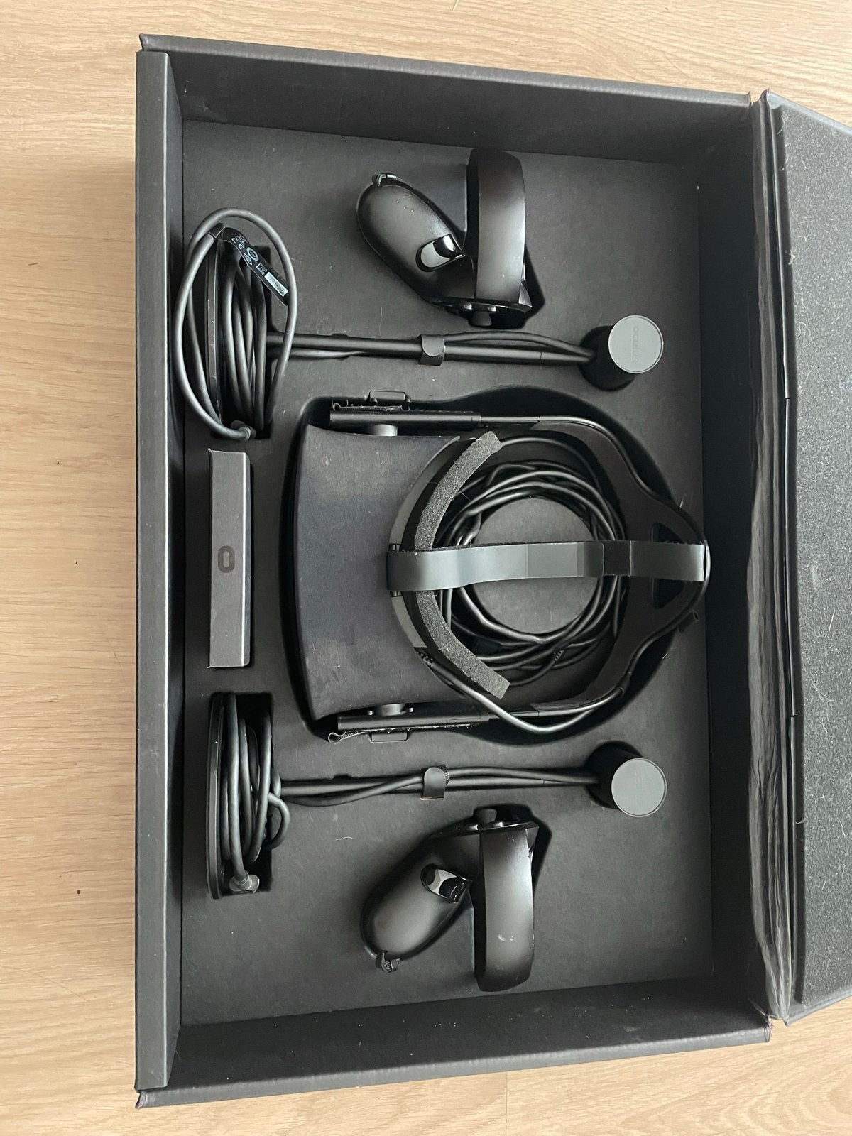 Oculus Rift CV1 VR-bril - Goed werkende staat, Ophalen of Verzenden, Gebruikt, VR-bril, Pc
