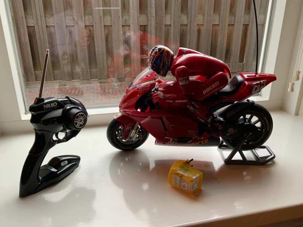 Nikko RC Ducati Motor met Afstandsbediening, Ophalen, Gebruikt