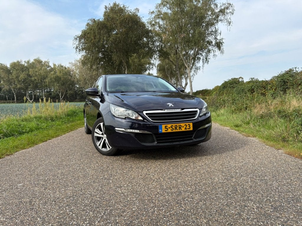 Foto 9 van Peugeot 308 1.2VTI / 60kW / 82pk  /5-D / 2013 Blauw