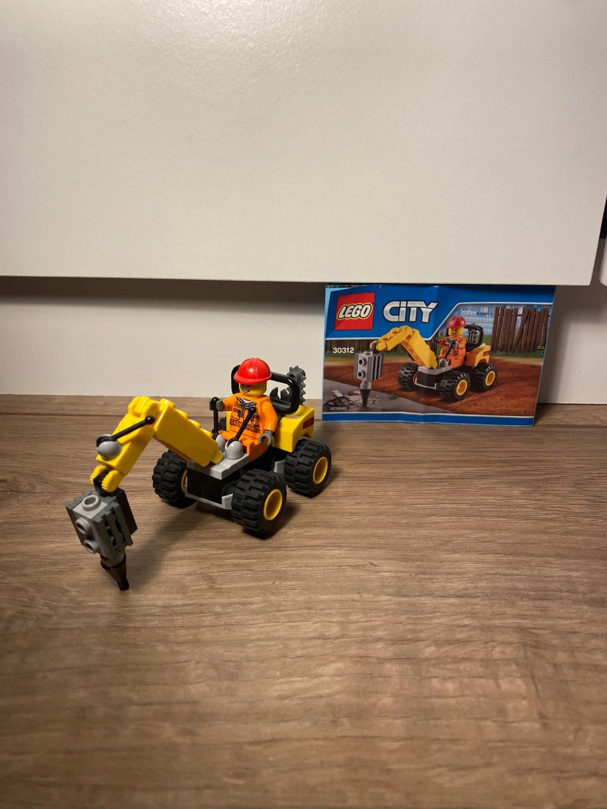 LEGO City 30312 Sloophamer Graafmachine met Minifiguur, Ophalen of Verzenden, Zo goed als nieuw