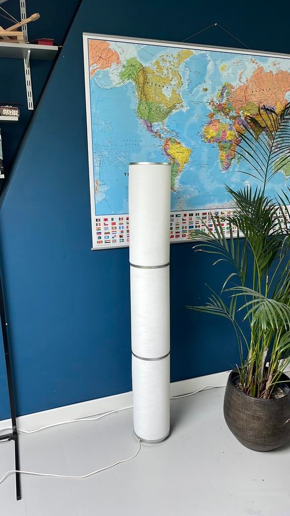 Staande Ikea Vidja lamp inclusies lampen, Huis en Inrichting, Ophalen, Gebruikt, 100 tot 150 cm, Stof