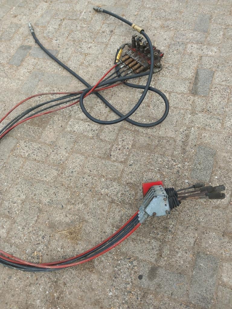 Hydraulische ventielenblok met bediening, Ophalen