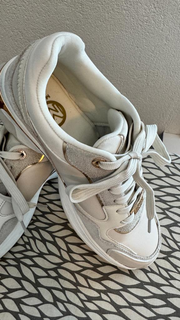 Mooie Mexx sneakers dames maat 39, Wit, Ophalen of Verzenden, Sneakers of Gympen, Gedragen