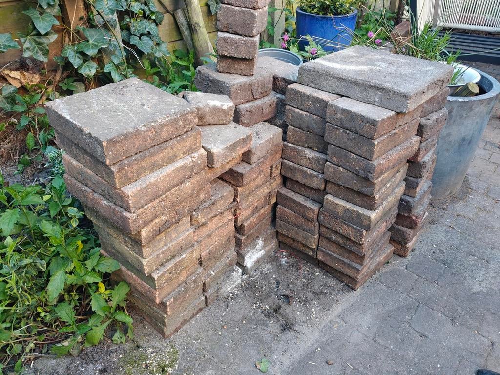 Verschillende tegels en klinkers, Tuin en Terras, Tegels en Klinkers, Ophalen, Gebruikt, Klinkers, Minder dan 5 m²