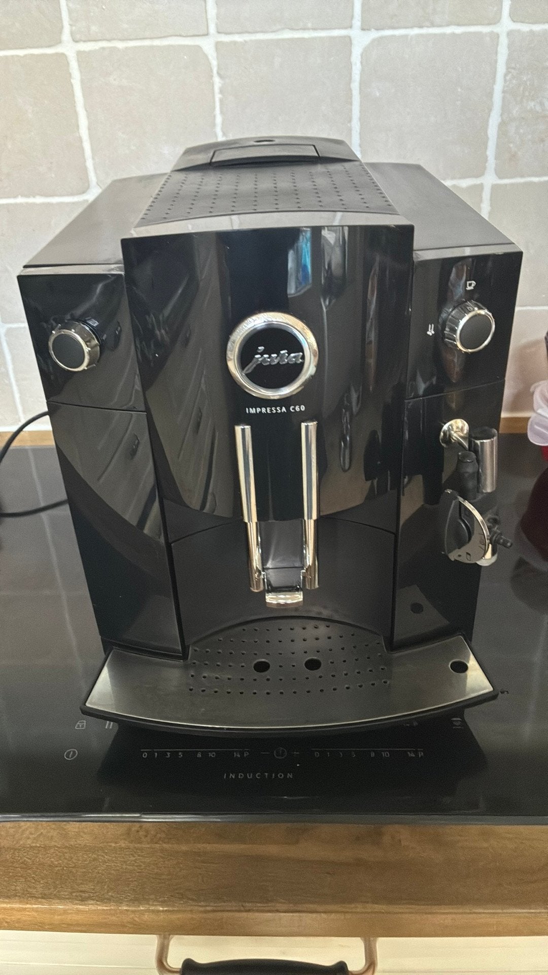 Jura impressa c60, Ophalen, Zo goed als nieuw, Koffiemachine