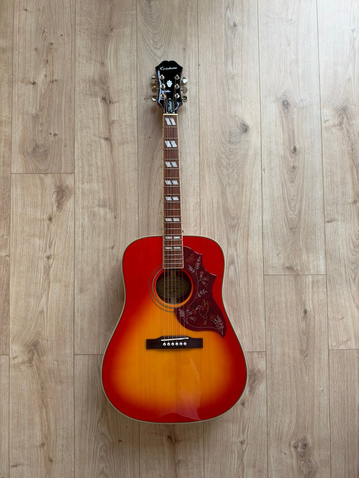 Epiphone Hummingbird Studio Faded Cherryburst, Muziek en Instrumenten, Ophalen of Verzenden, Zo goed als nieuw, Western- of Steelstringgitaar