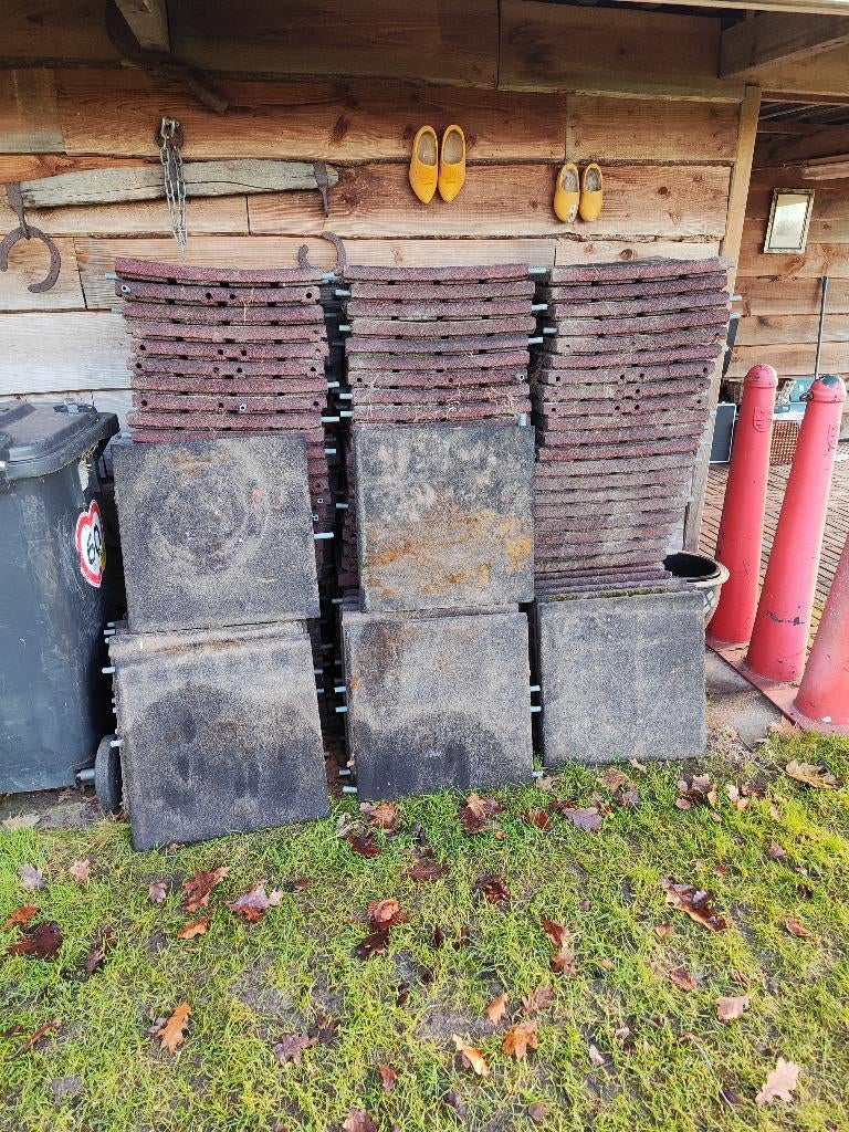 Rubberen tegels 50x50 – 18 stuks – speeltoestel / terras, Ophalen, Gebruikt