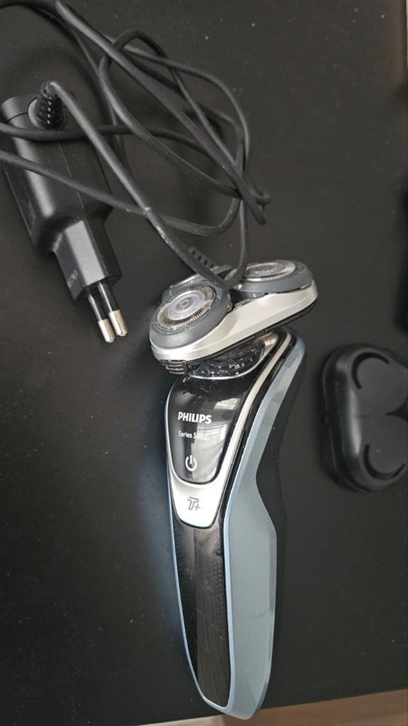 Philips Series 5000 Scheerapparaat, Ophalen of Verzenden, Gebruikt, Scheren en Epileren