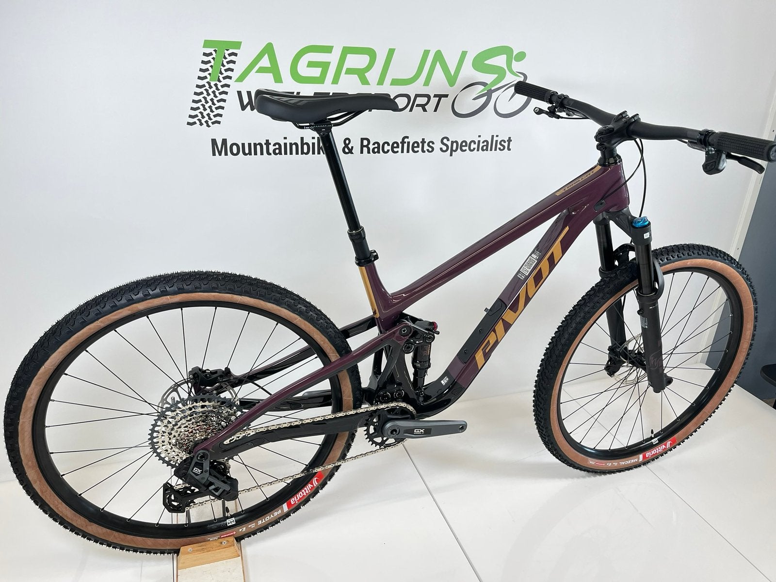 Nieuwe Pivot Trailcat SL Sram GX AXS T-type Fox 36 trailbike, Pivot, Nieuw, Pivot, Pivot