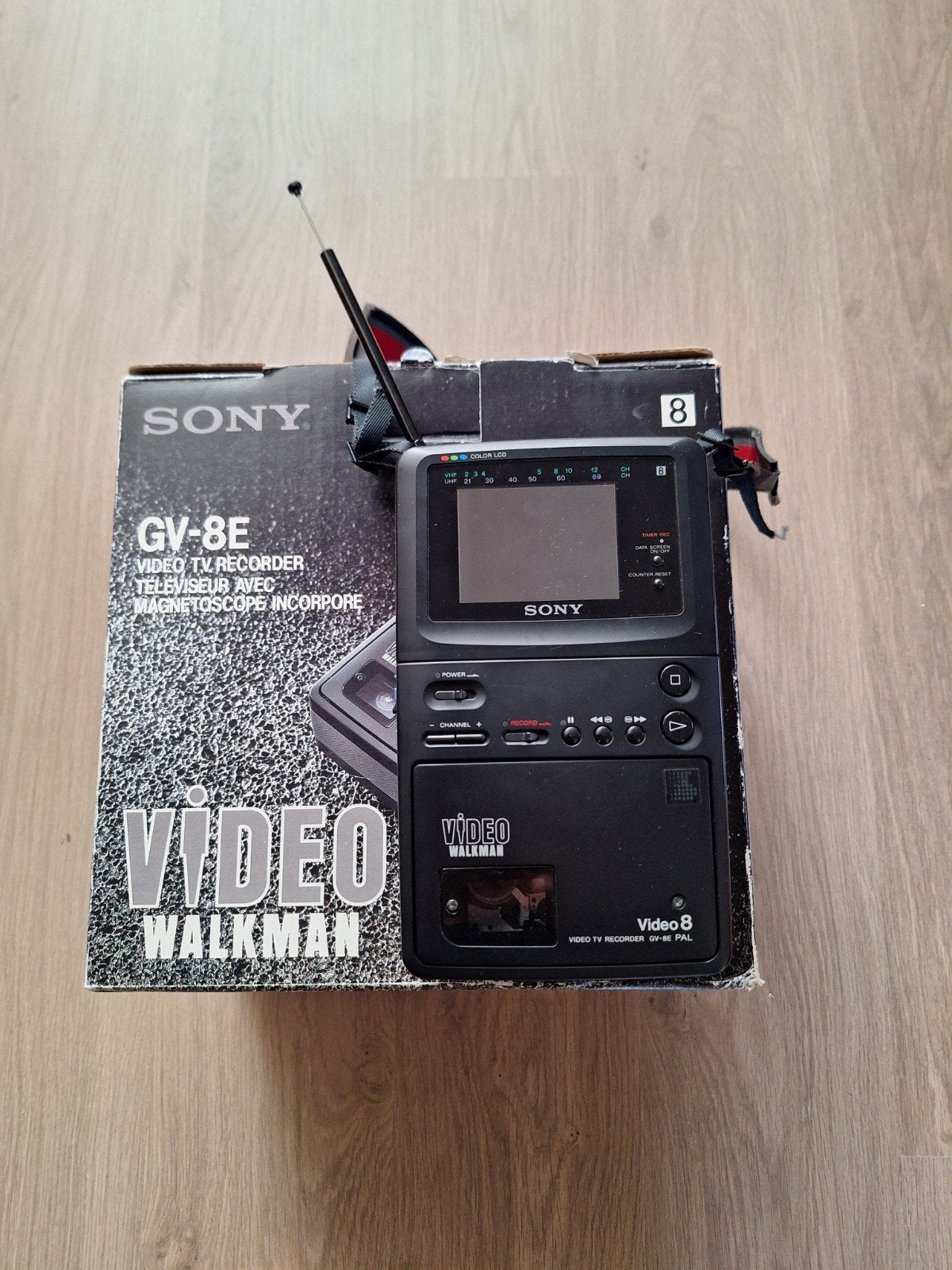 Sony Video Walkman GV-8E (PAL) – Met Originele Doos & Access, Ophalen of Verzenden