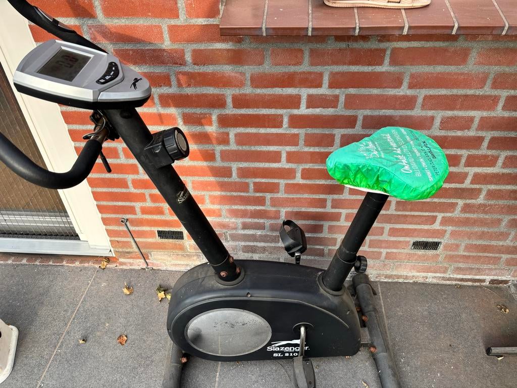 Slazenger hometrainer SL 810 - Ideaal voor thuis sporten, Ophalen of Verzenden, Gebruikt, Benen, Overige typen