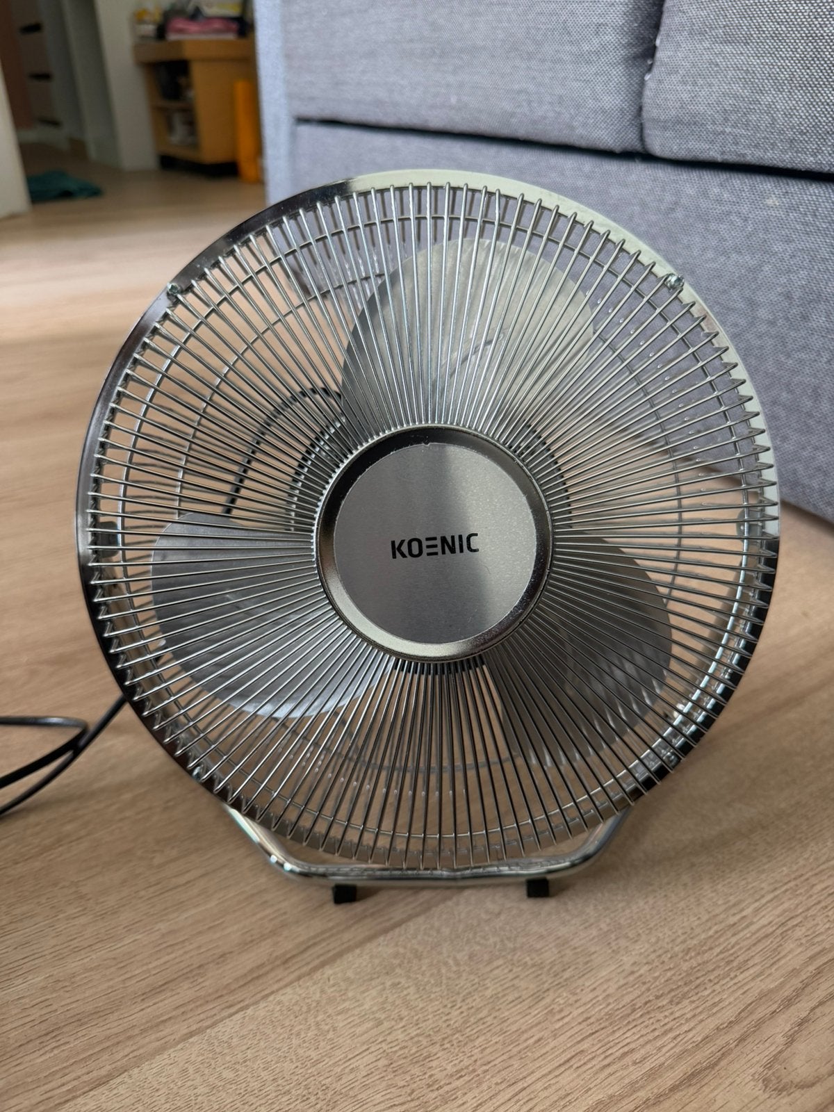 Koenic mini fan, Ophalen, Zo goed als nieuw, Tafelventilator