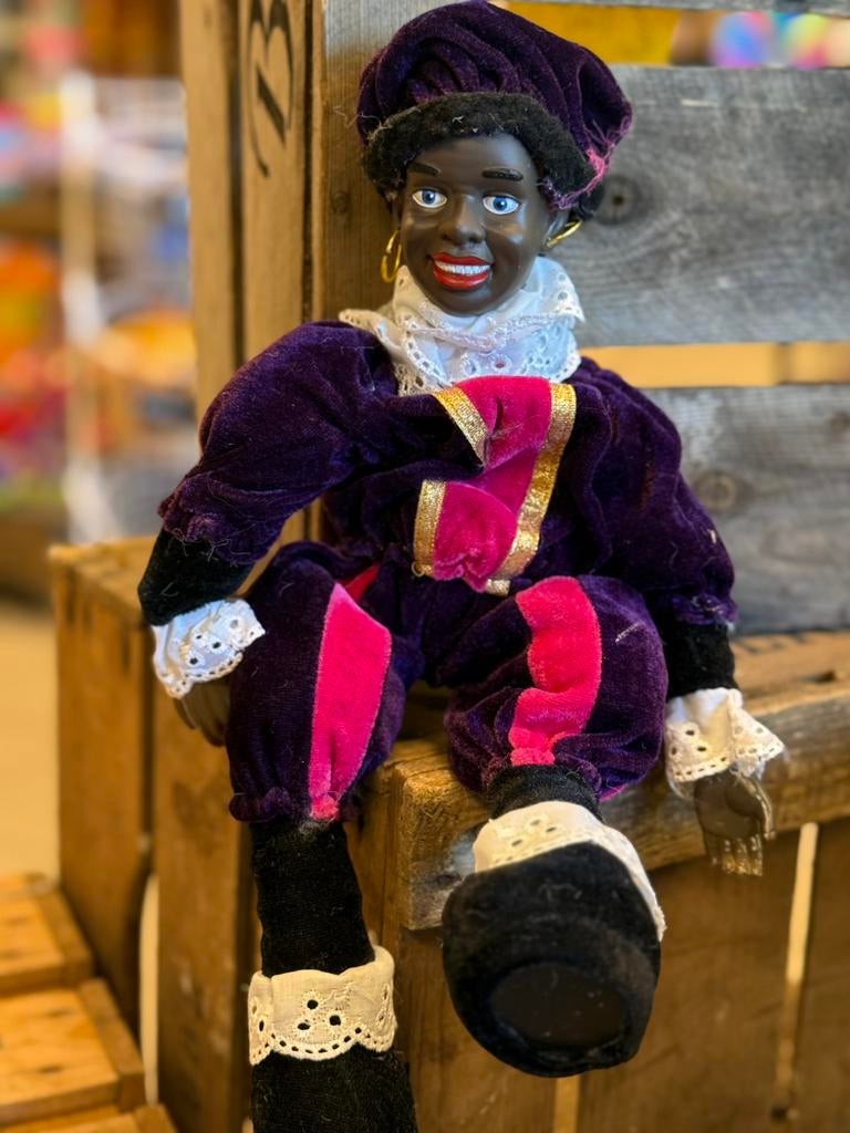 2 pietjes V&D, Diversen, Sinterklaas, Ophalen of Verzenden, Zo goed als nieuw