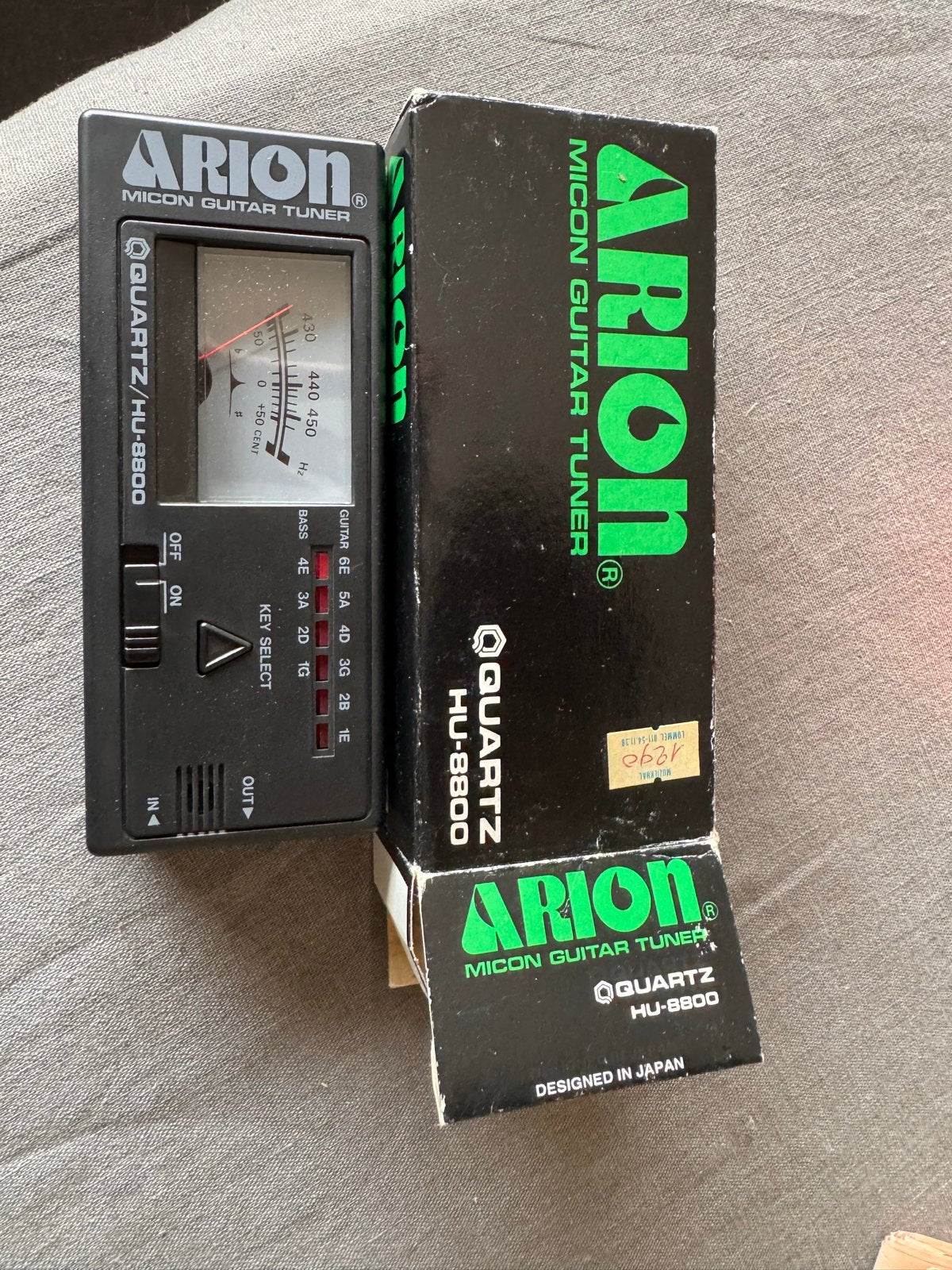 Arion Micon Gitaartuner Quartz HU-8800, Muziek en Instrumenten, Ophalen, Gebruikt, Overige typen
