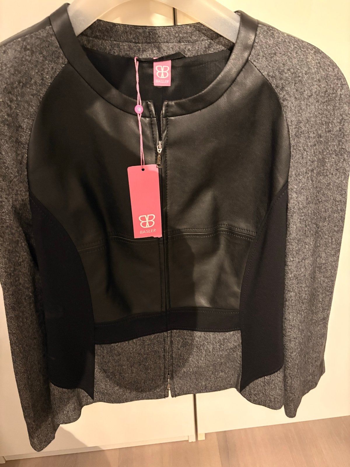 Super hip Basler jasje maat 40 met prijskaartje, Ophalen of Verzenden, Nieuw, Maat 38/40 (M), Grijs