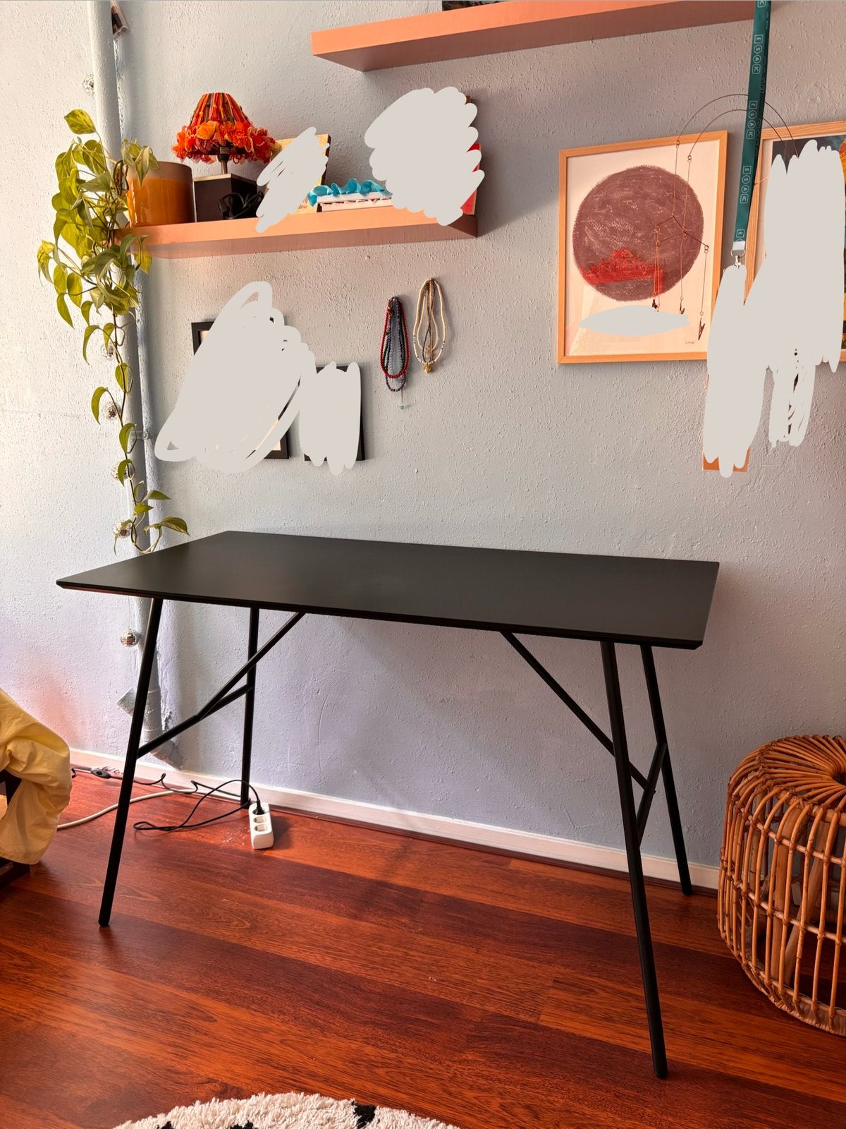 Zwart bureau, Gebruikt, 120 cm, Scandinavisch, Schoolbureau