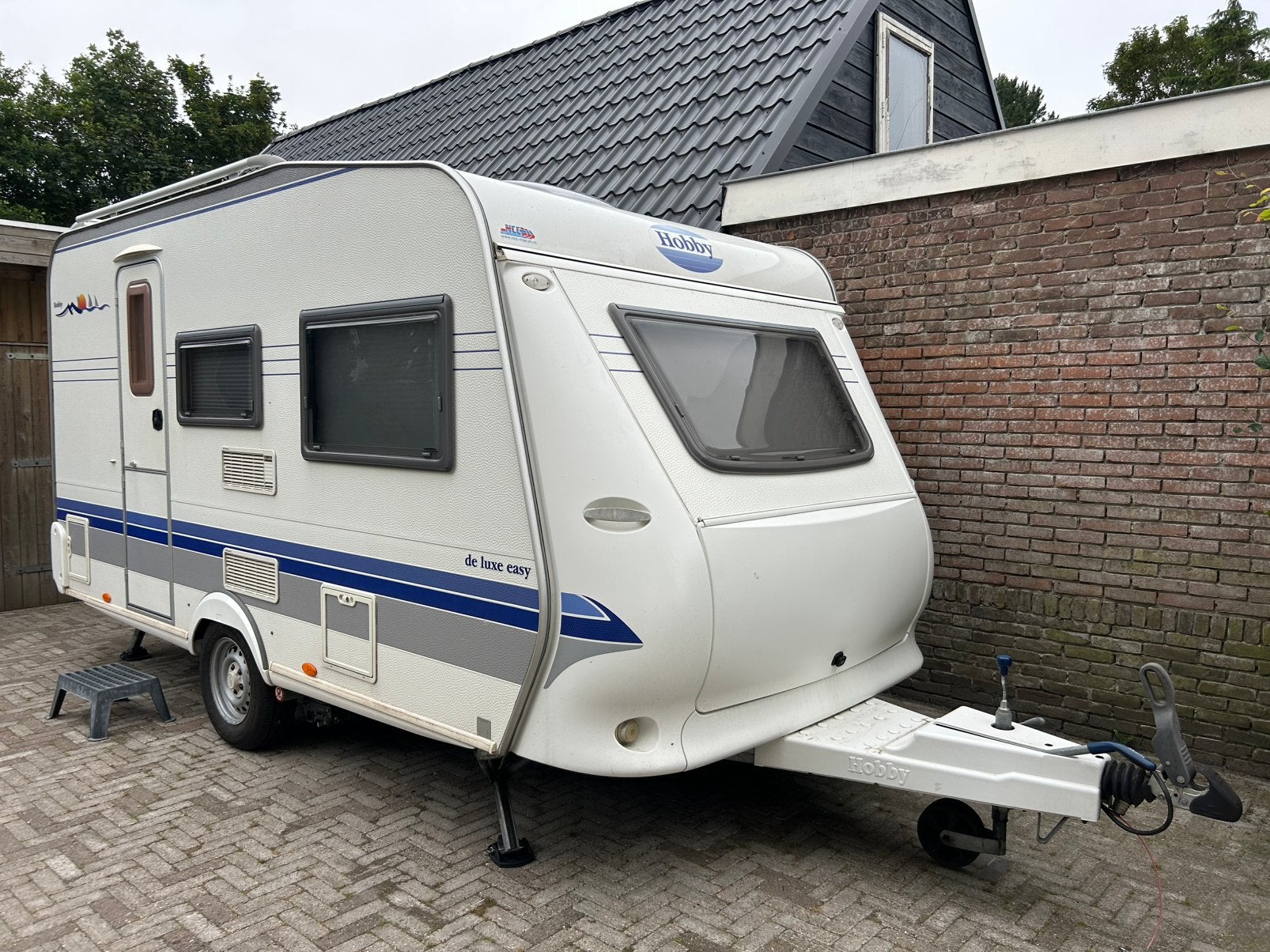 Hobby 400SF De Luxe Easy Caravan - Compact en Zeer Compleet, Caravans en Kamperen, Caravans, Hobby, 750 - 1000 kg, Particulier