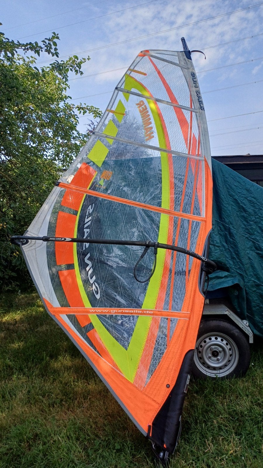 Windsurfen - windsurftuig Gun Sails 4.0, Watersport en Boten, Windsurfen, Ophalen, Gebruikt, Zeil, Deelbare mast
