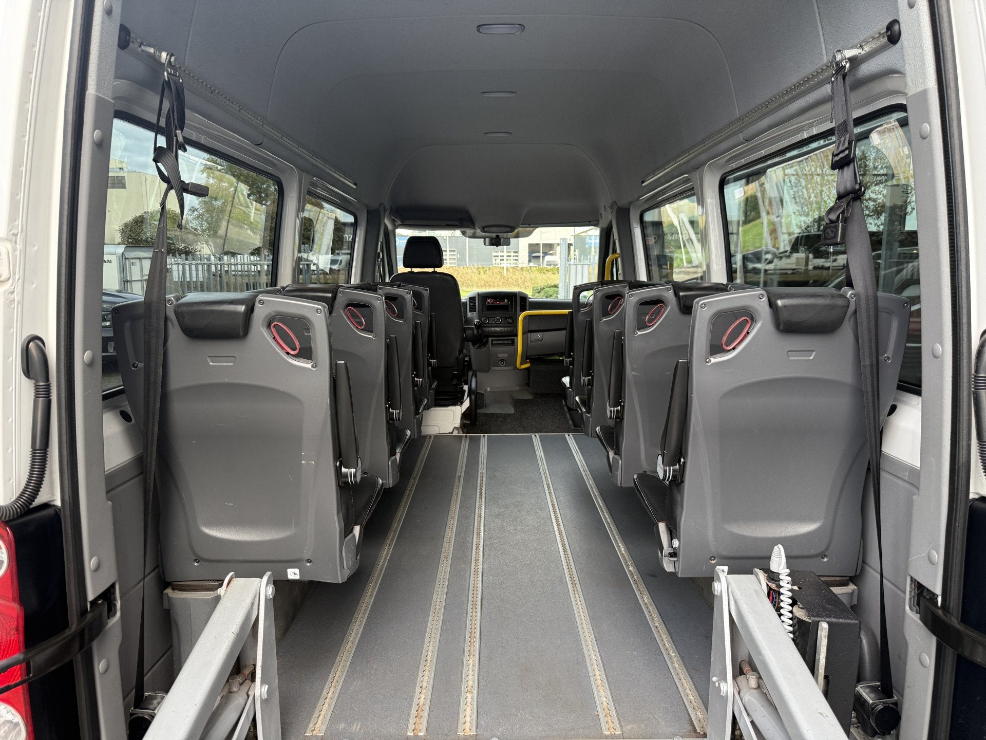 Volkswagen Crafter L2H2 Rolstoelbus / Personenbus 35 2.0 TDI, Auto's, 13 km/l, Gebruikt, 116 pk, Wit
