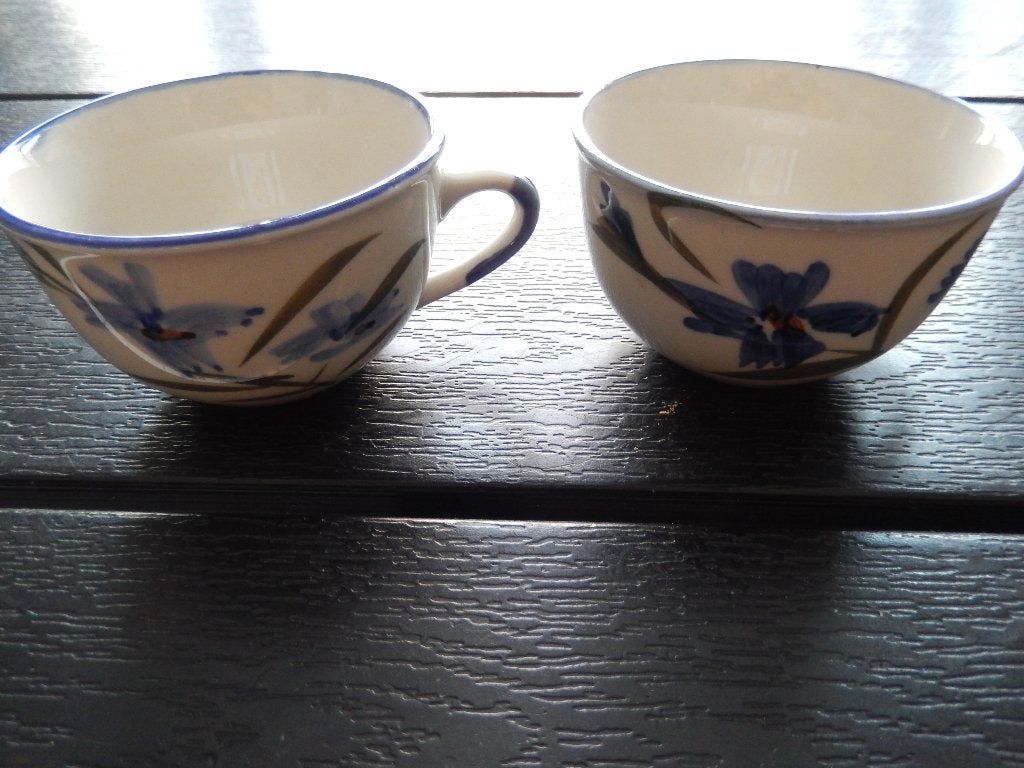 2 kopjes (zgan), Huis en Inrichting, Keuken | Servies, Ophalen of Verzenden, Zo goed als nieuw, Overige stijlen, Kop(pen) en/of Schotel(s)