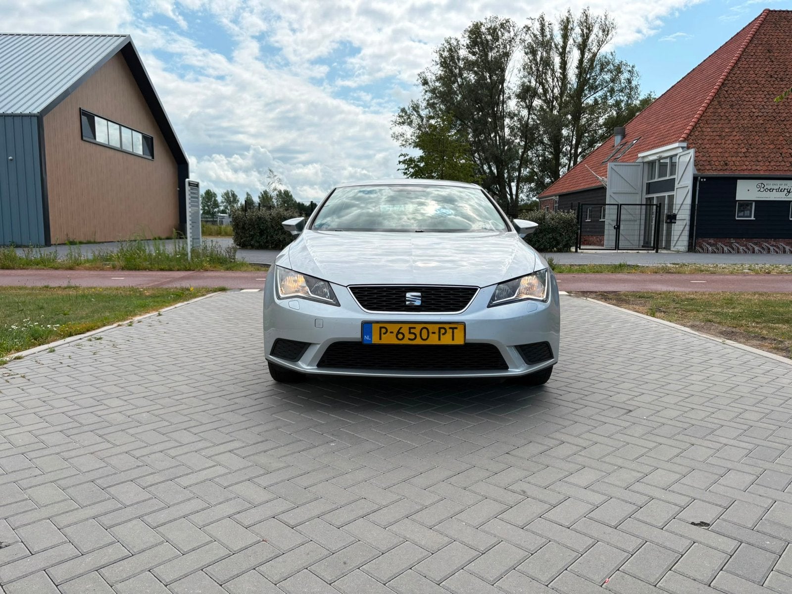 Seat Leon 1.2 TSI 77KW/105PK 2014 Grijs, Auto's, Seat, Particulier, Leon, Benzine, A, Hatchback, Handgeschakeld, Geïmporteerd