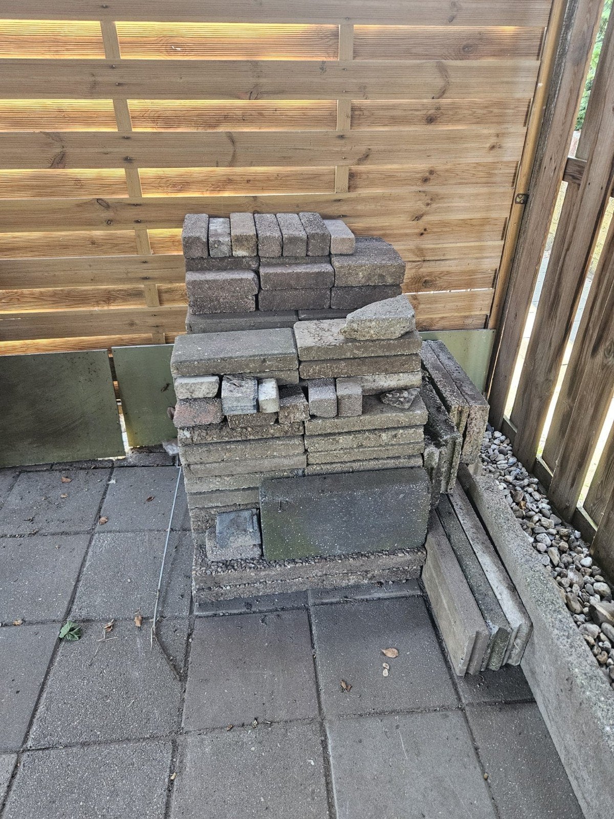Diverse partij gebruikte betontegels en klinkers, Tuin en Terras, Ophalen, Gebruikt, Overige typen, Minder dan 5 m²