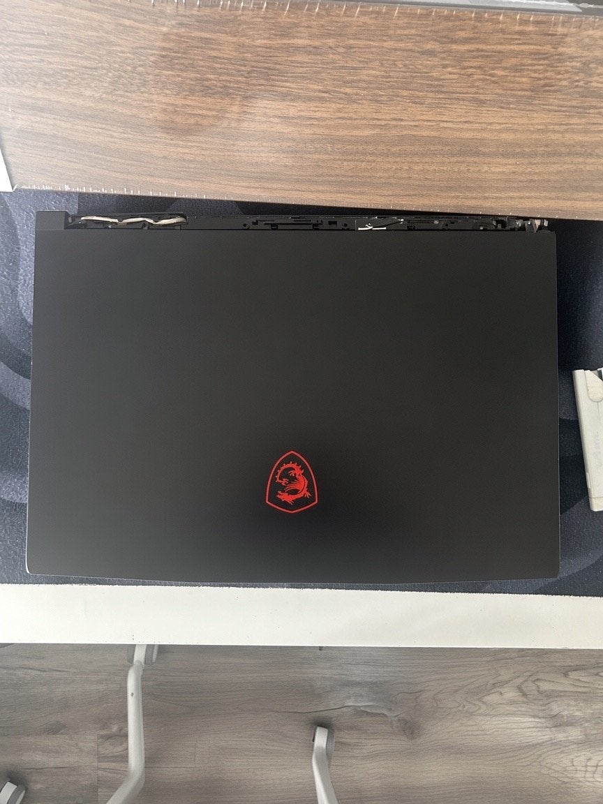 Foto 3 van Defecte MSI GF65 Thin - i7 10th Gen, RTX 3060 (zonder RAM/SS