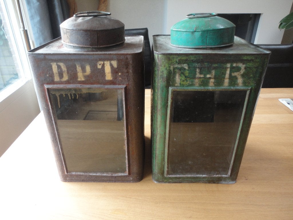 Vintage blikken bussen voor DPT en THR - Decoratief, Ophalen of Verzenden, Gebruikt, Thee, Overige merken