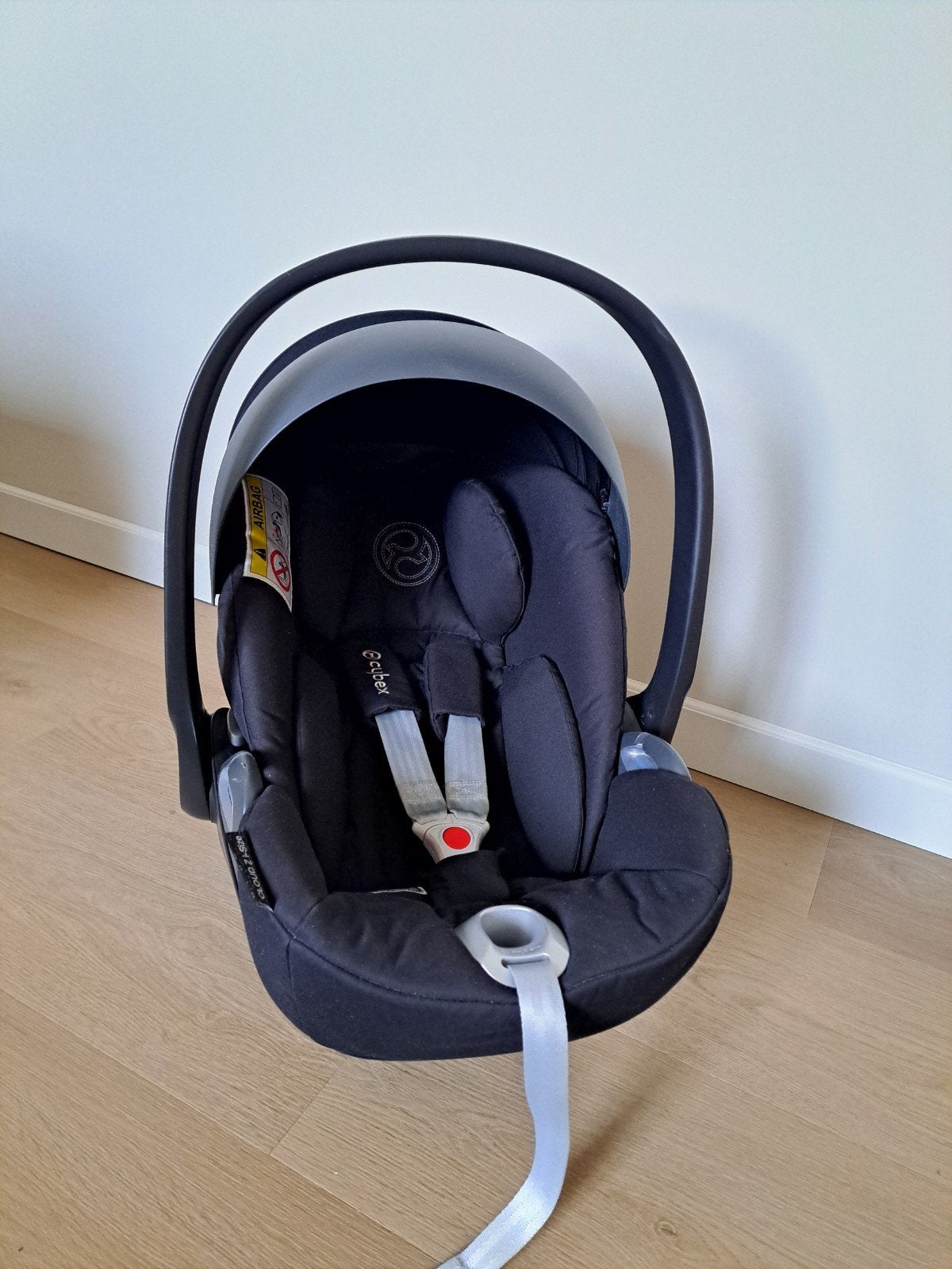 Cybex Cloud i-Size autostoel met baby-inleg, Gebruikt, Isofix, 0 t/m 13 kg, Slaapstand