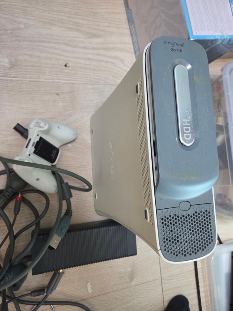 Xbox 360 met controller en 20GB HDD, Ophalen of Verzenden, Gebruikt