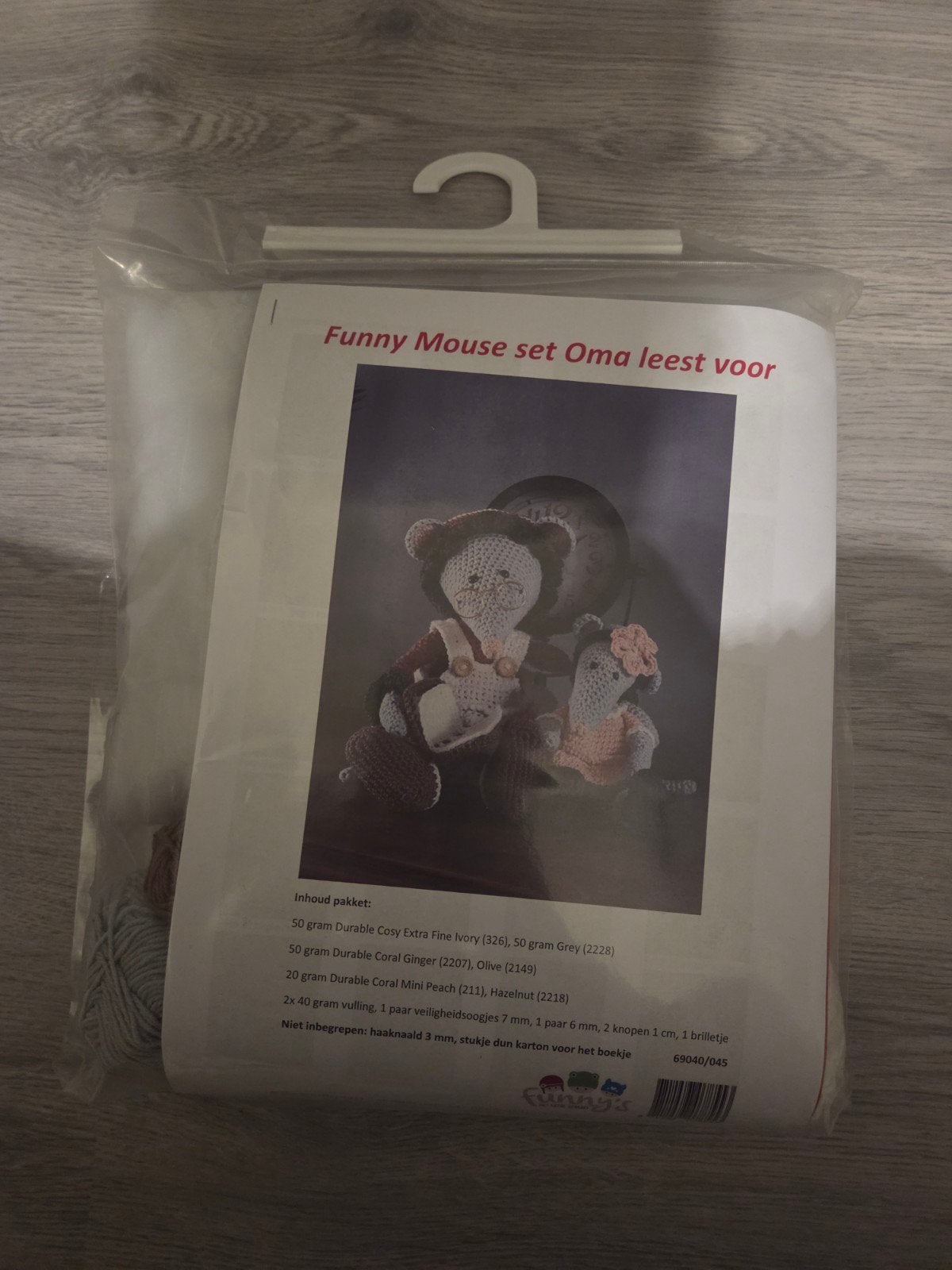 Haakpakket Funny mouse set oma leest voor, Ophalen of Verzenden, Nieuw, Haken, Wol of Garen
