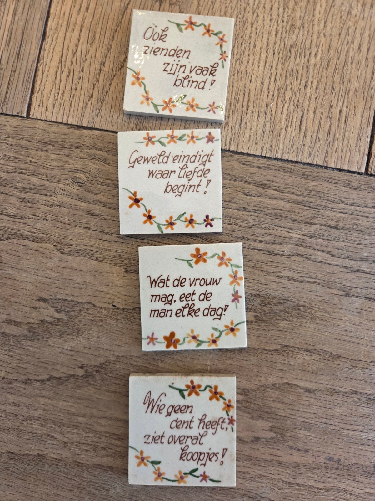 Set van 4 vintage tegeltjes met spreuken, Ophalen of Verzenden