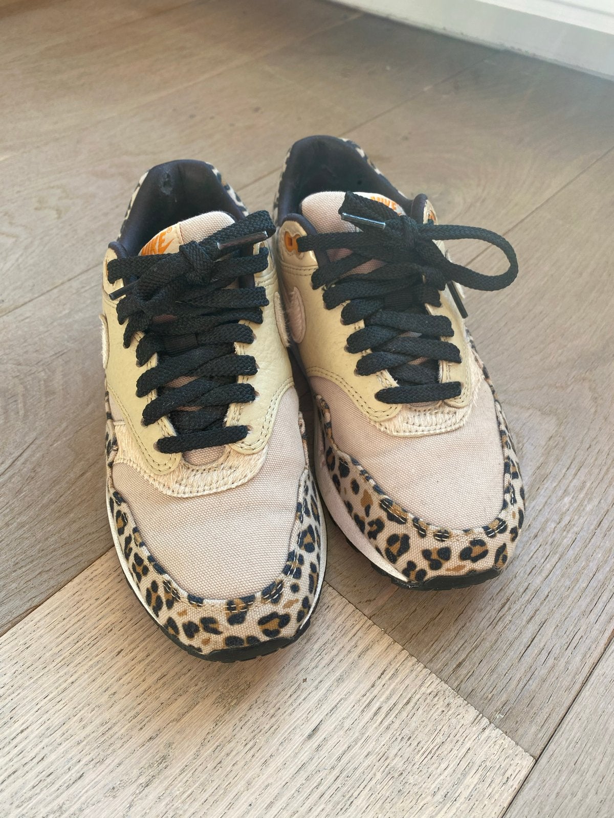 Nike Air Max 1 Leopard Print Limited Edition 2014, Overige kleuren, Ophalen of Verzenden, Sneakers of Gympen, Gedragen