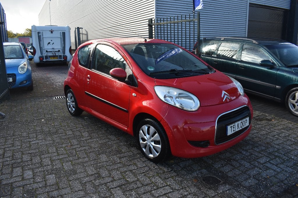 Citroën C1 1.0 3-DRS 2009 Rood  NIEUWE APK, Voorwielaandrijving, C1, 68 pk, Bedrijf