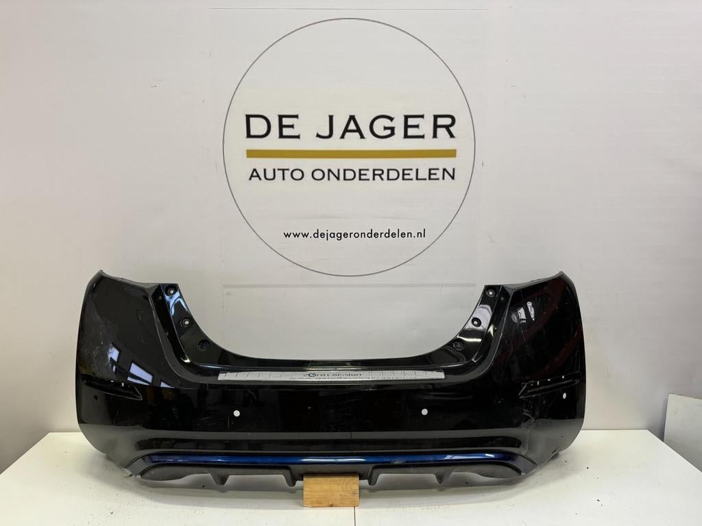 NISSAN LEAF ZE1 ACHTERBUMPER BUMPER 2017-, Auto-onderdelen, Takashima 1-chome 1-1
220-8686  Yokohama, Ophalen of Verzenden, Achter
