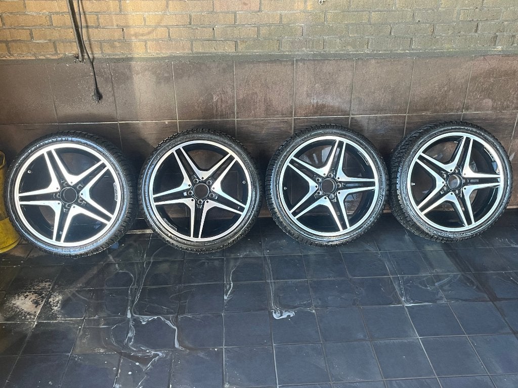 Mercedes AMG winterset 18 inch, Ophalen, Gebruikt, Mercedes-Benz