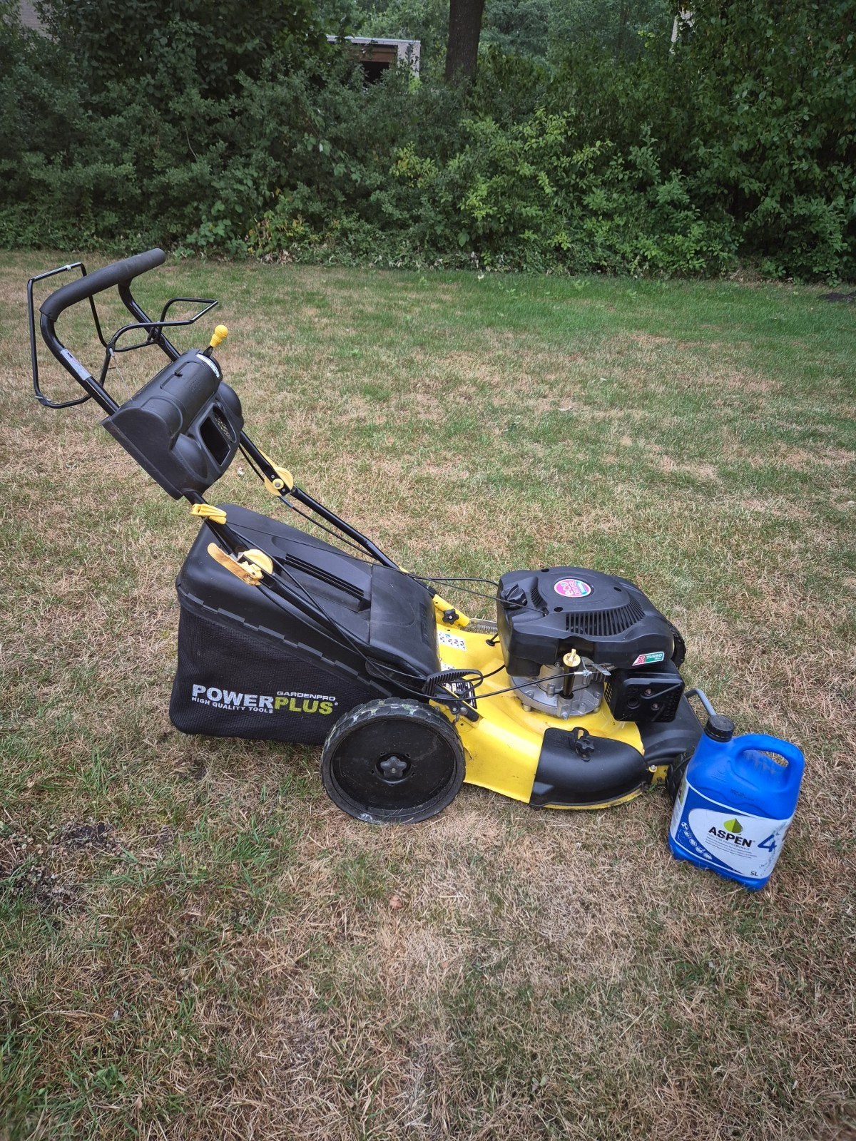 Motormaaier Gardenpro Powerplus - Benzine Grasmaaier, Tuin en Terras, Grasmaaiers, Ophalen of Verzenden, Gebruikt, Opvangzak