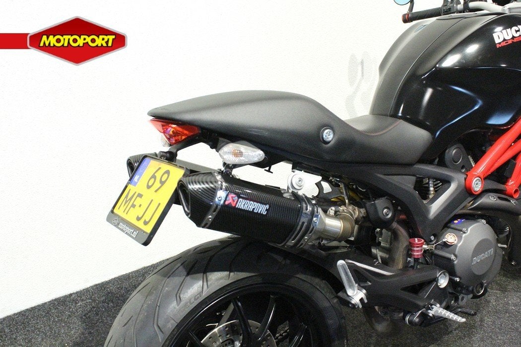 Ducati Monster 796 A, Bedrijf, Naked bike