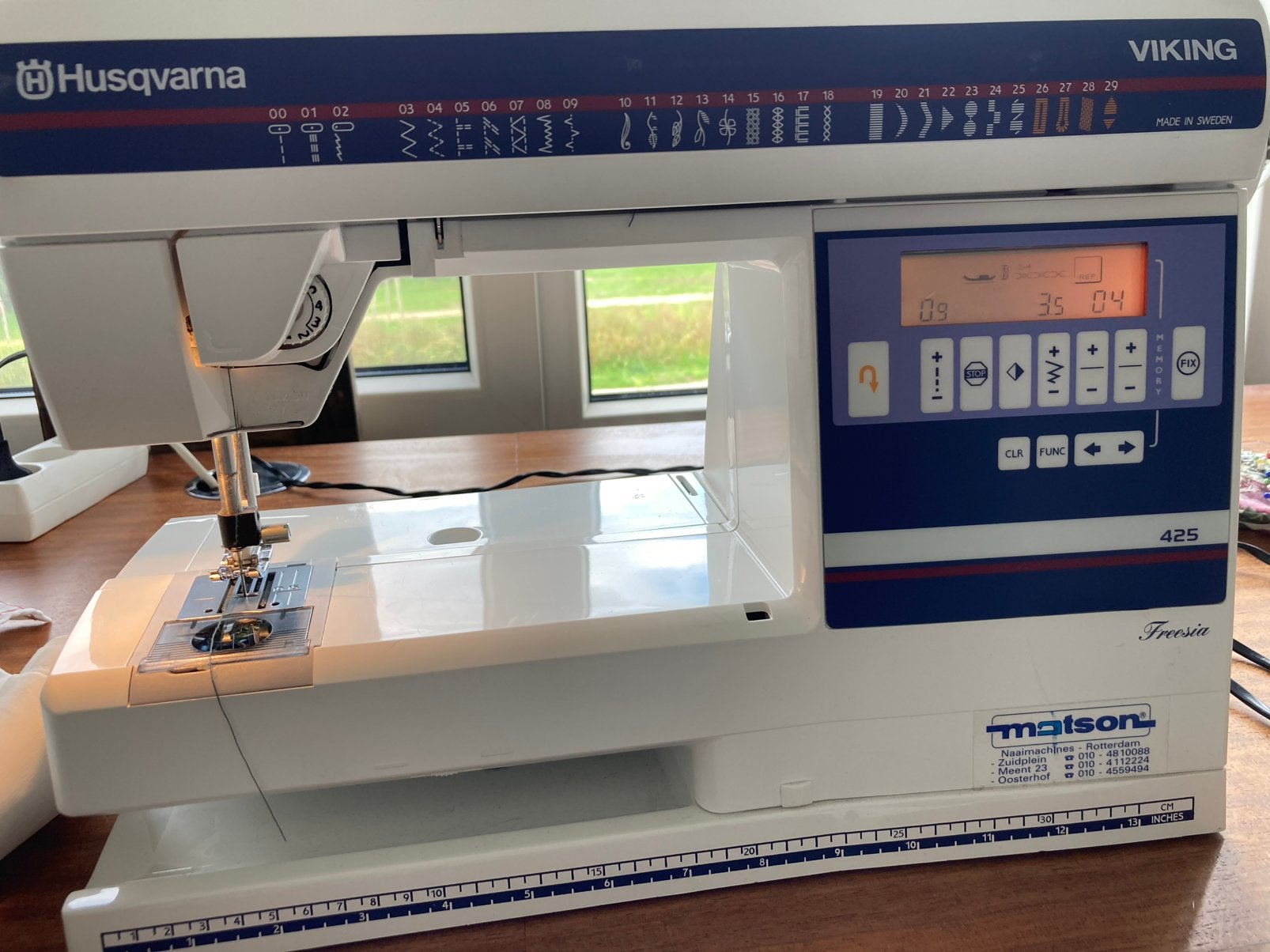 Husqvarna fresia modell425, Ophalen of Verzenden, Gebruikt, Naaimachine, Husqvarna