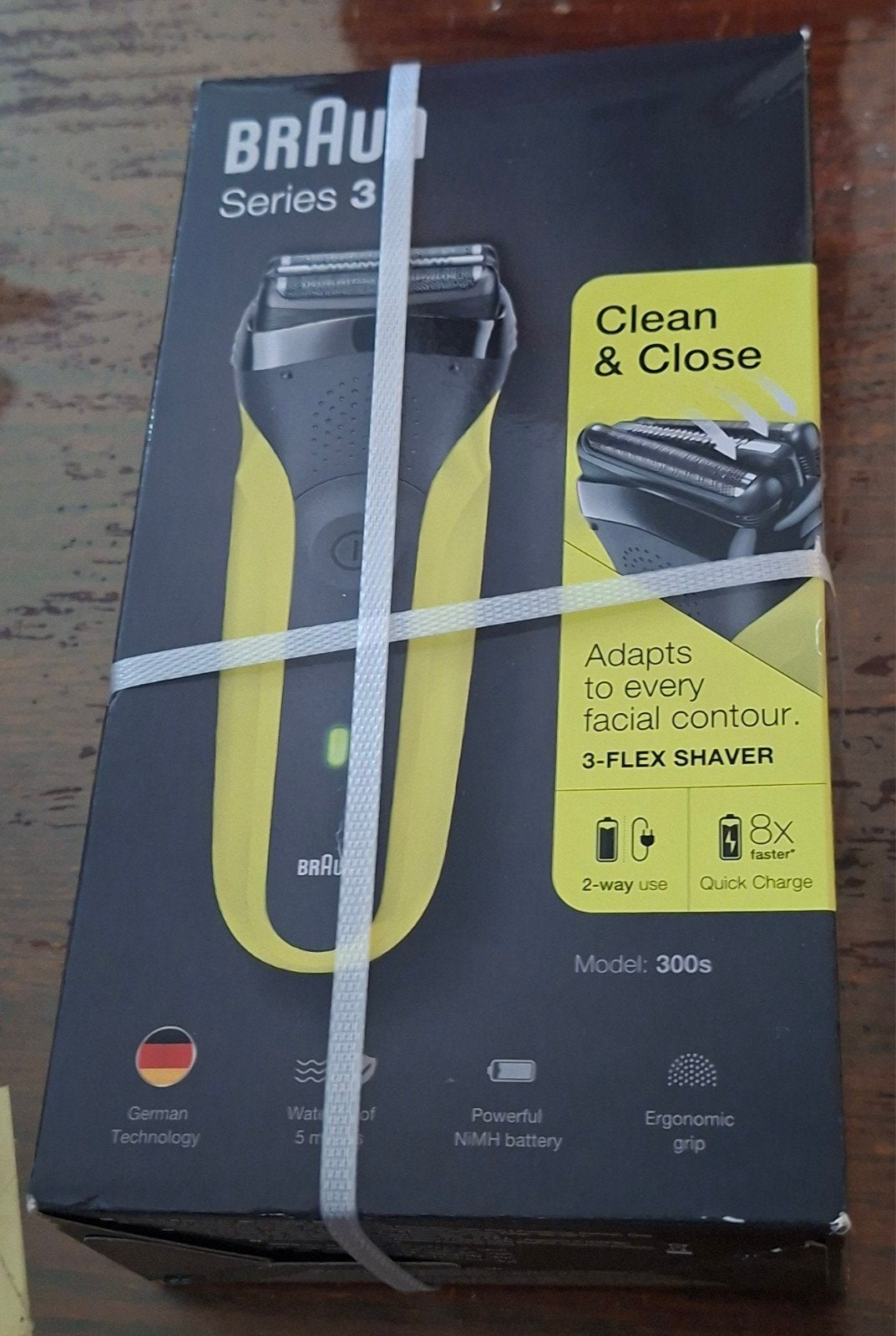 Braun Series 3 300s Elektrisch Scheerapparaat - Nieuw, Ophalen of Verzenden, Nieuw, Gehele gezicht, Overige typen