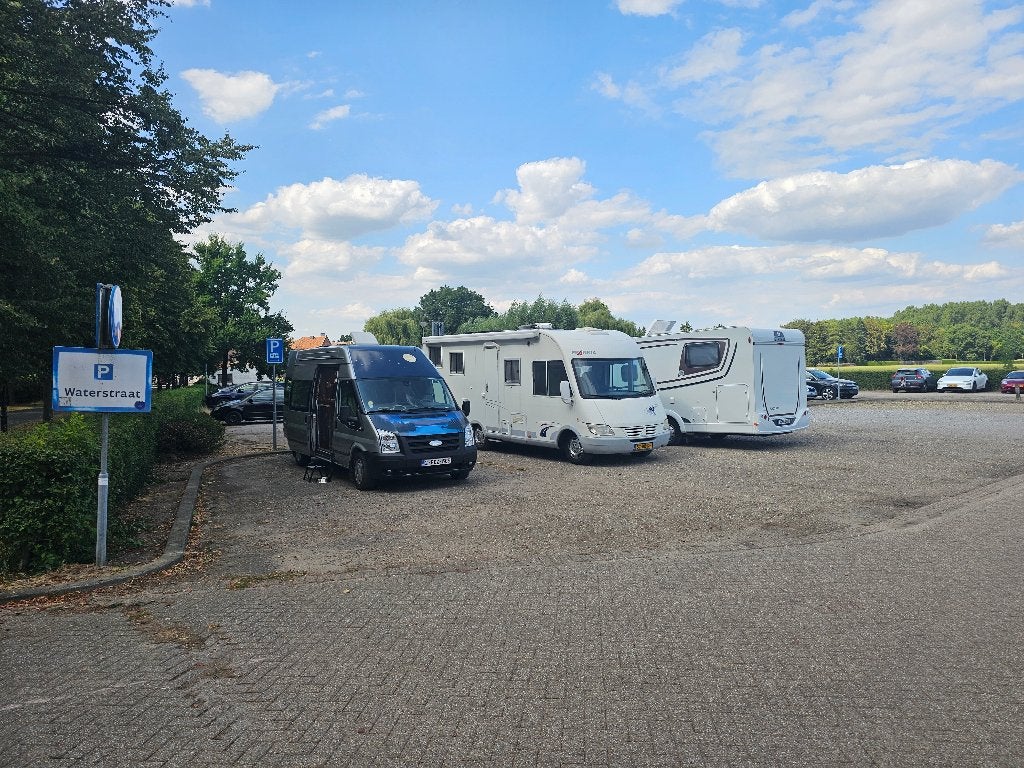 Foto 10 van Camper Frankia ib700 Rijbewijs B